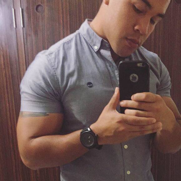 Meet your Posher, Alex - Picture 1 of 1